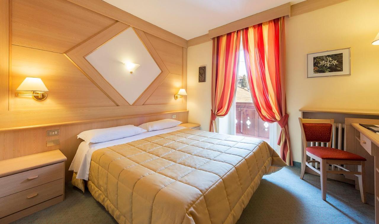 Hotel La Serenella Moena Eksteriør bilde