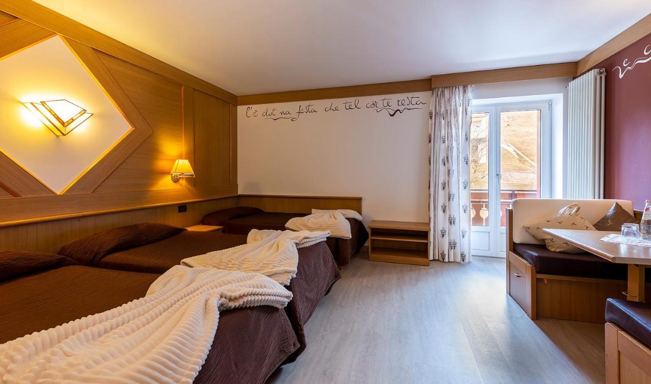 Hotel La Serenella Moena Eksteriør bilde