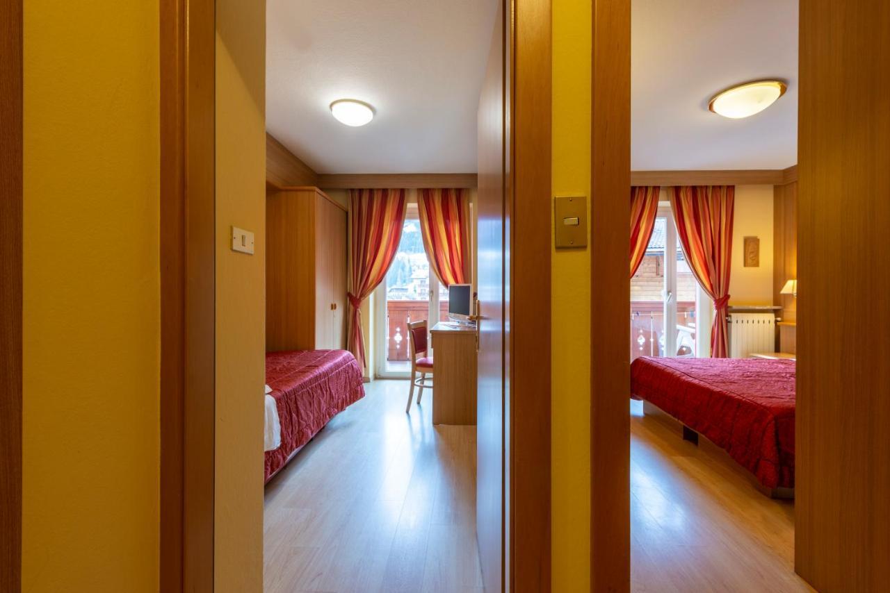 Hotel La Serenella Moena Eksteriør bilde