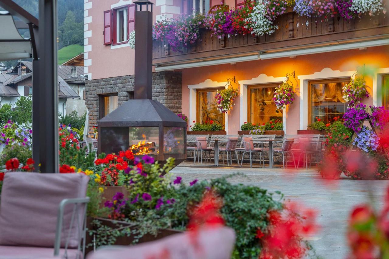 Hotel La Serenella Moena Eksteriør bilde