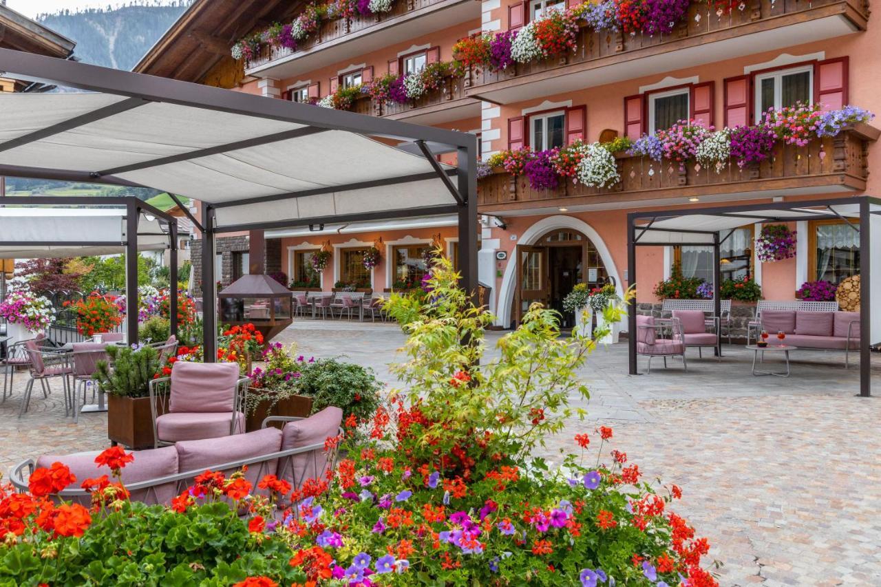 Hotel La Serenella Moena Eksteriør bilde
