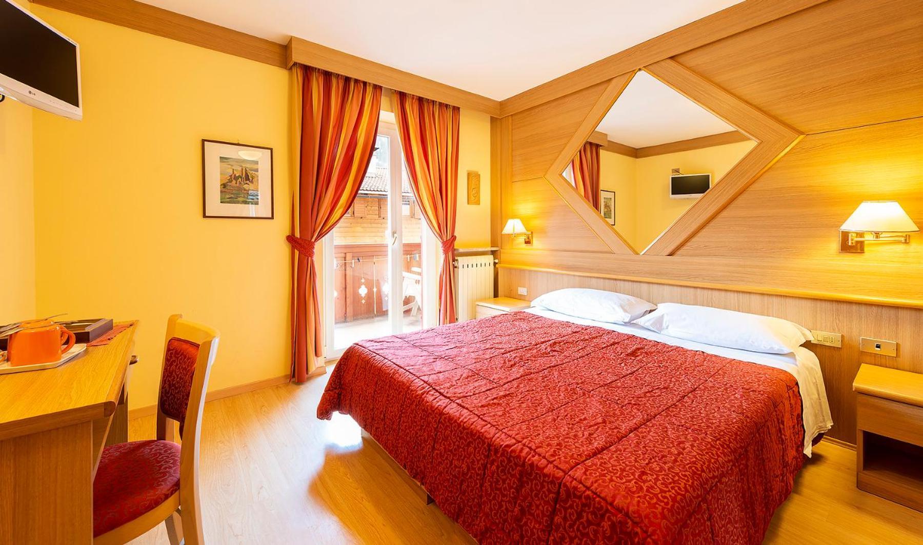 Hotel La Serenella Moena Eksteriør bilde