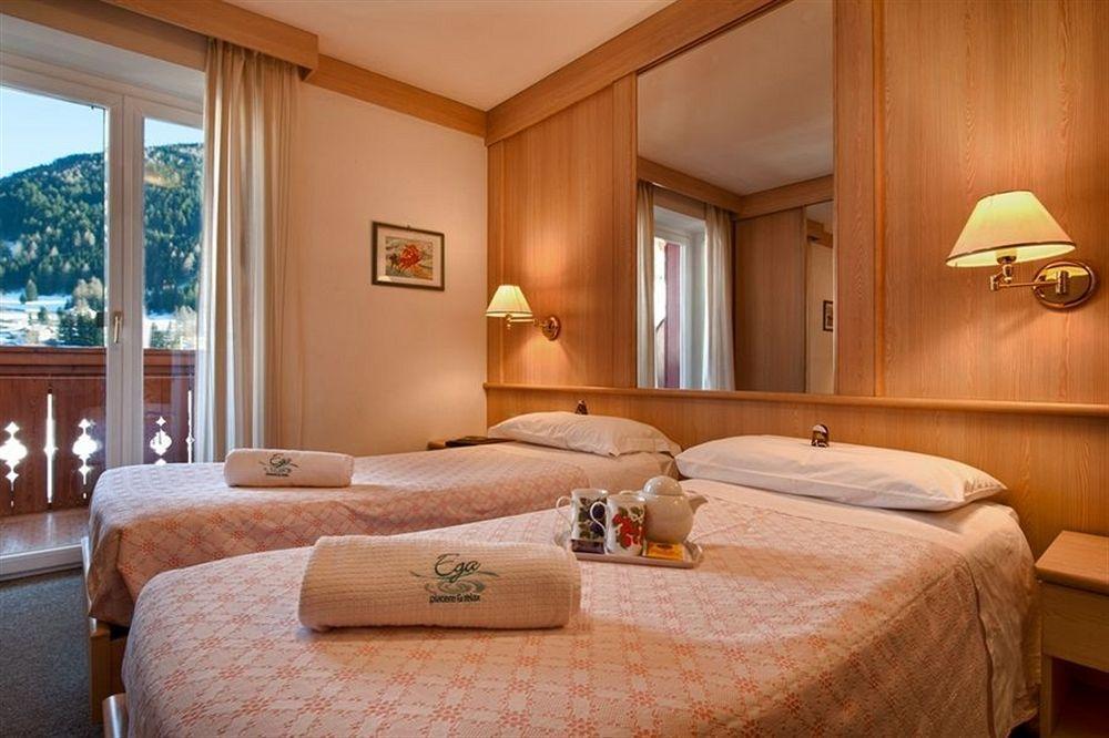 Hotel La Serenella Moena Eksteriør bilde