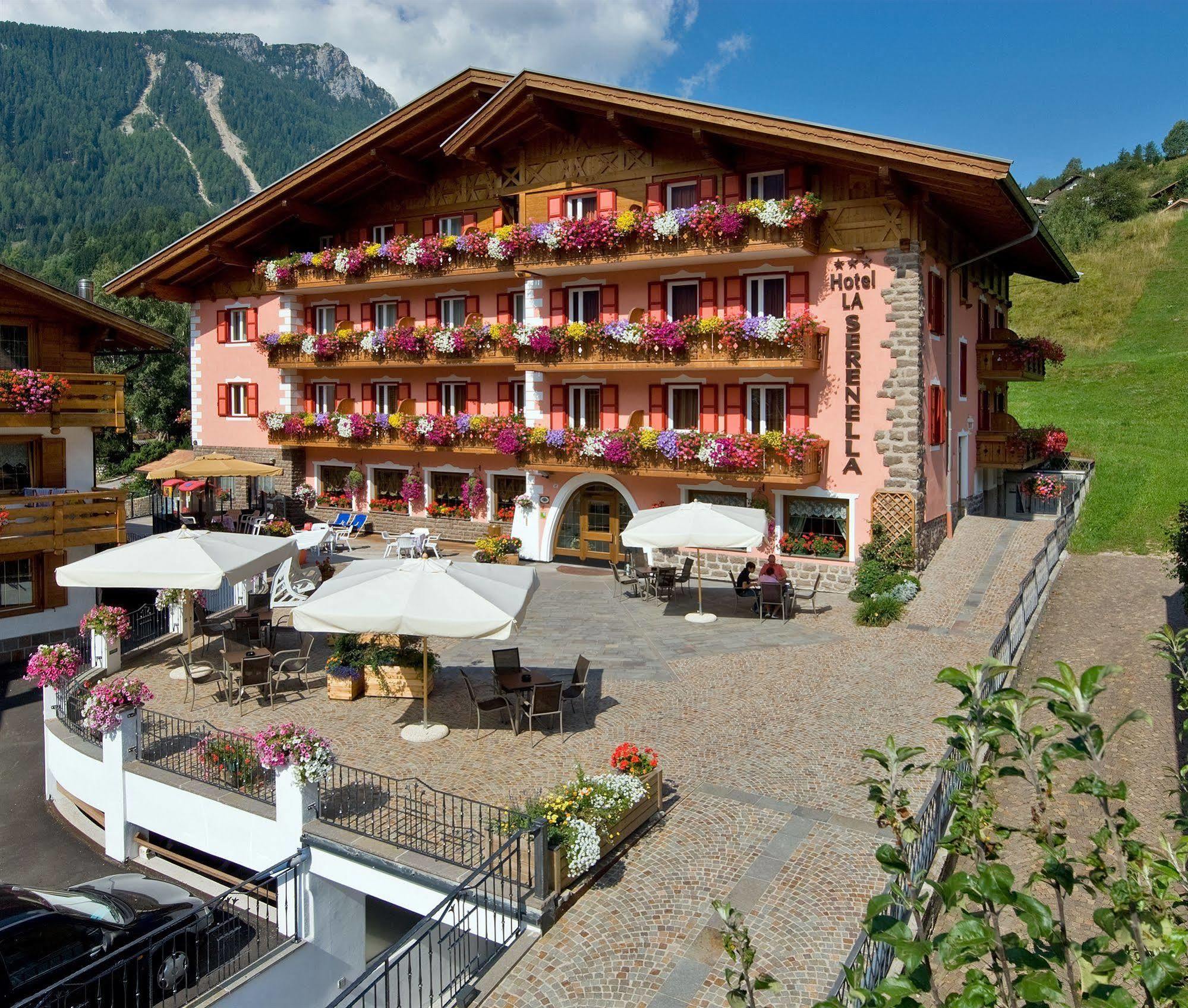 Hotel La Serenella Moena Eksteriør bilde